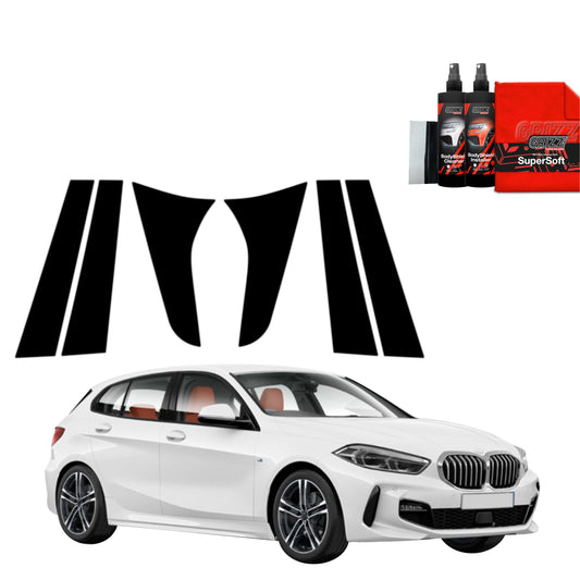 GrizzProtector 6in1 Schwarze Schutzfolie für B-C-Säule, passend für BMW 1 118i (2020-2025), auf weißem Hintergrund.